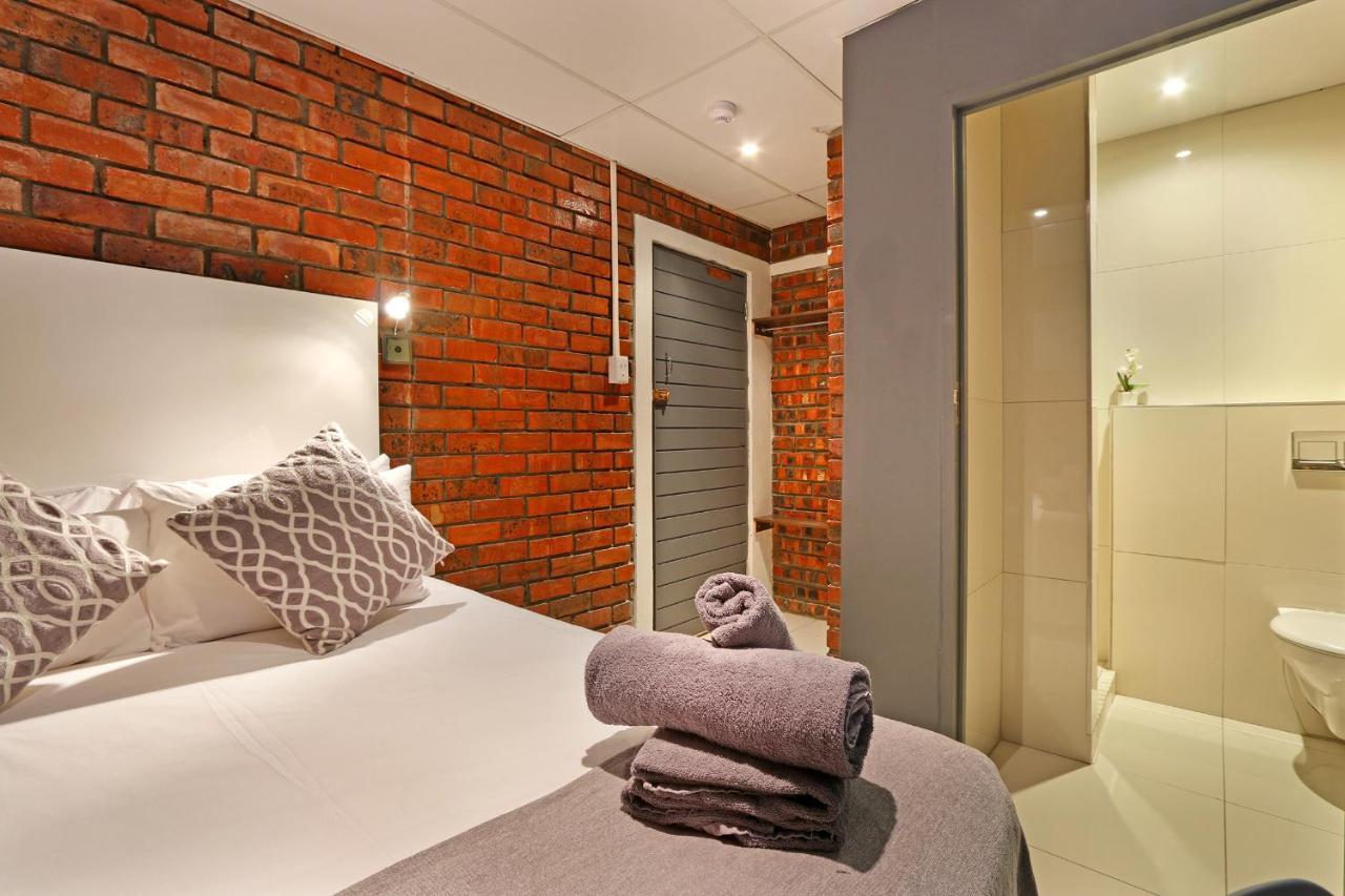 Happy Rhino Hotel Fokváros Kültér fotó
