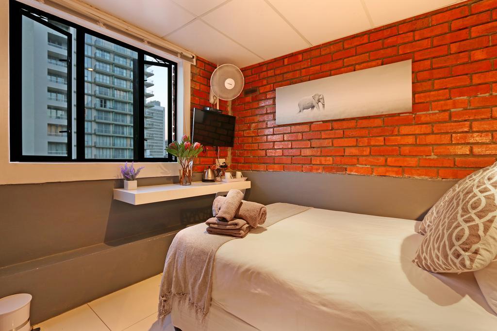 Happy Rhino Hotel Fokváros Kültér fotó